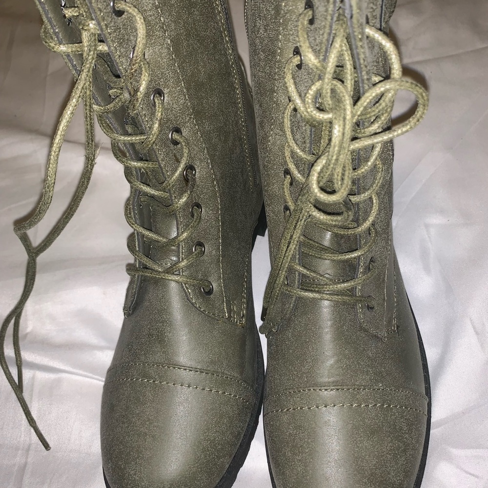 Rue21 boots